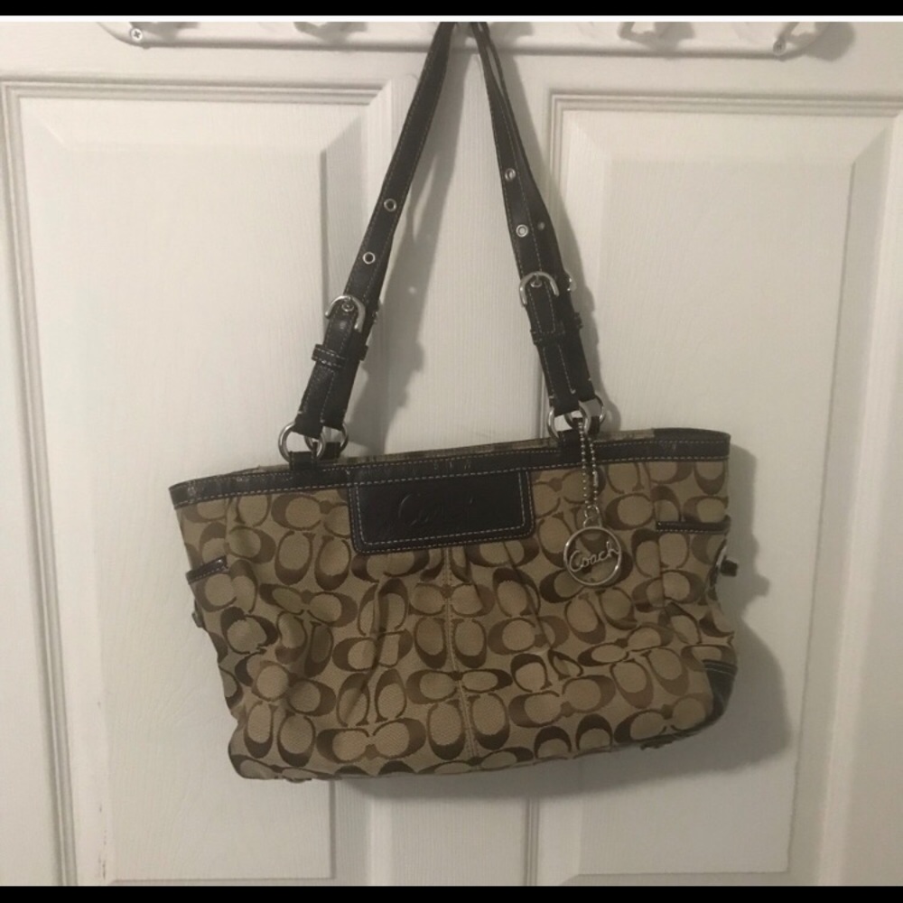 Coach Bag Medium Size Iconic Print